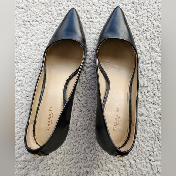 Coach Women's Classic Black Leather Pumps - Picture 5 of 12